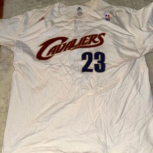 Lebron James shirt